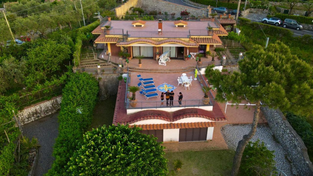 Villa Due Golfi Colli di Fontanelle المظهر الخارجي الصورة
